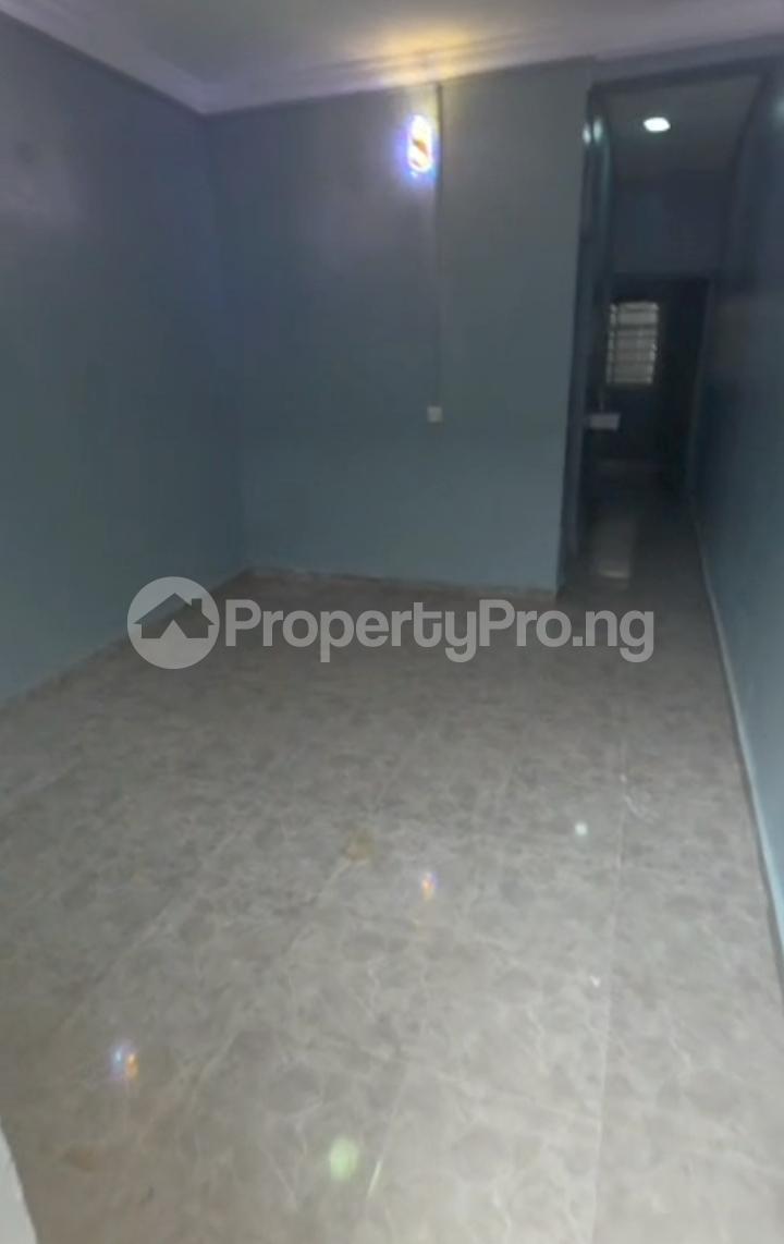 1 bedroom Flat / Apartment for rent Off Pedro Road Shomolu Lagos