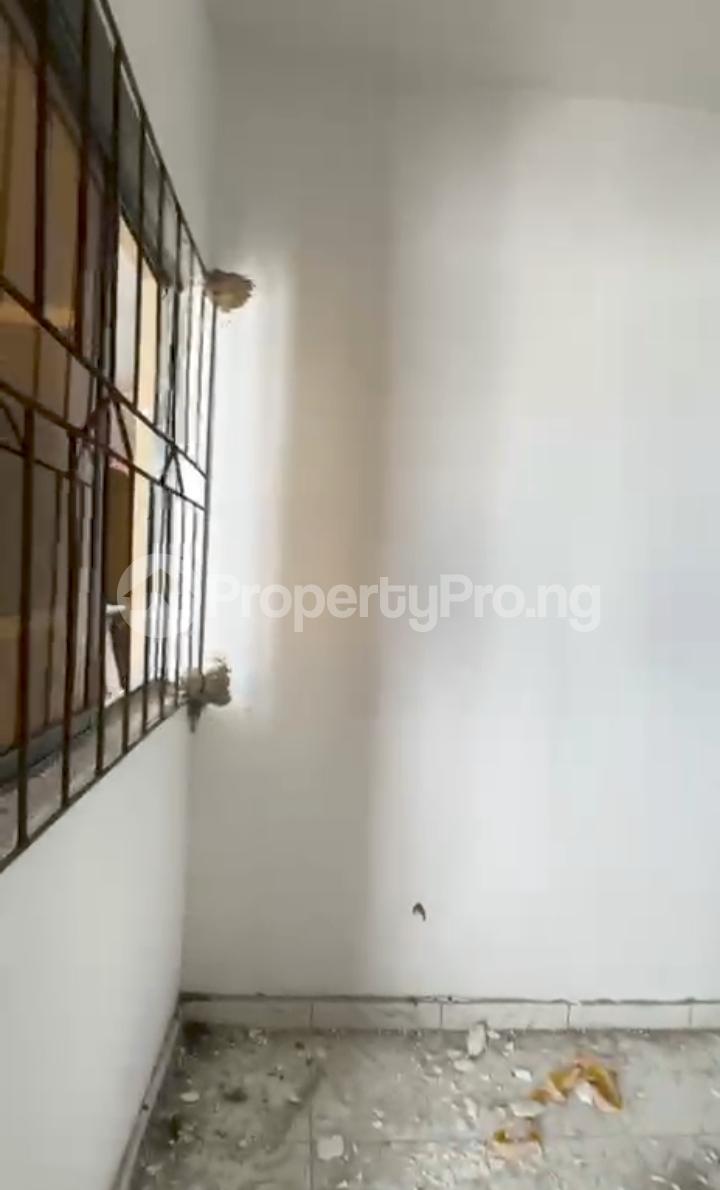 1 bedroom Flat / Apartment for rent Off Pedro Road Shomolu Lagos