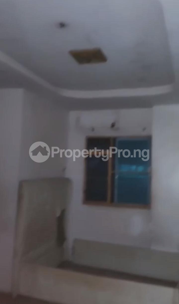 1 bedroom Flat / Apartment for rent Off Ajayi Street Onike Yaba Lagos