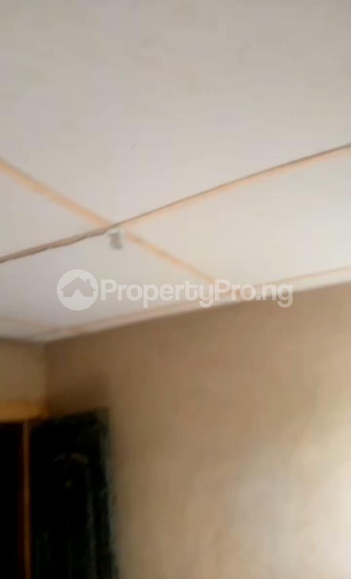 1 bedroom Flat / Apartment for rent Off Adetayo Osho Akoka Yaba Lagos