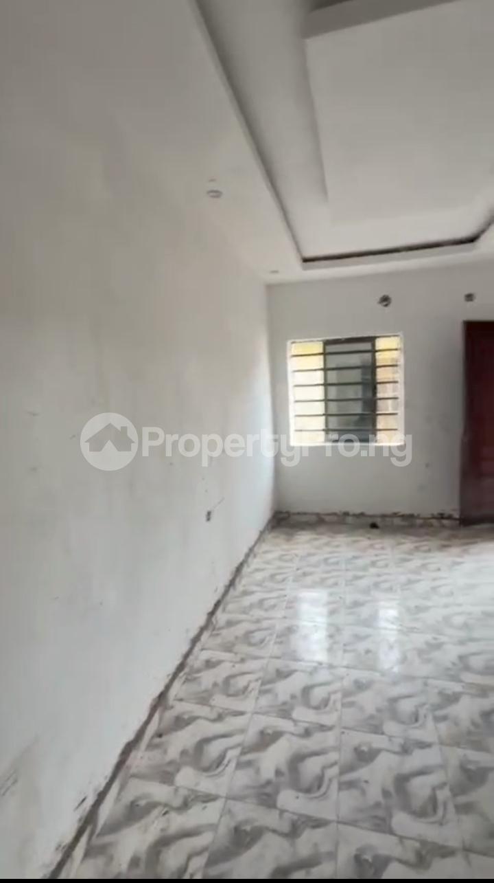 1 bedroom Flat / Apartment for rent Off Pedro Road Shomolu Lagos