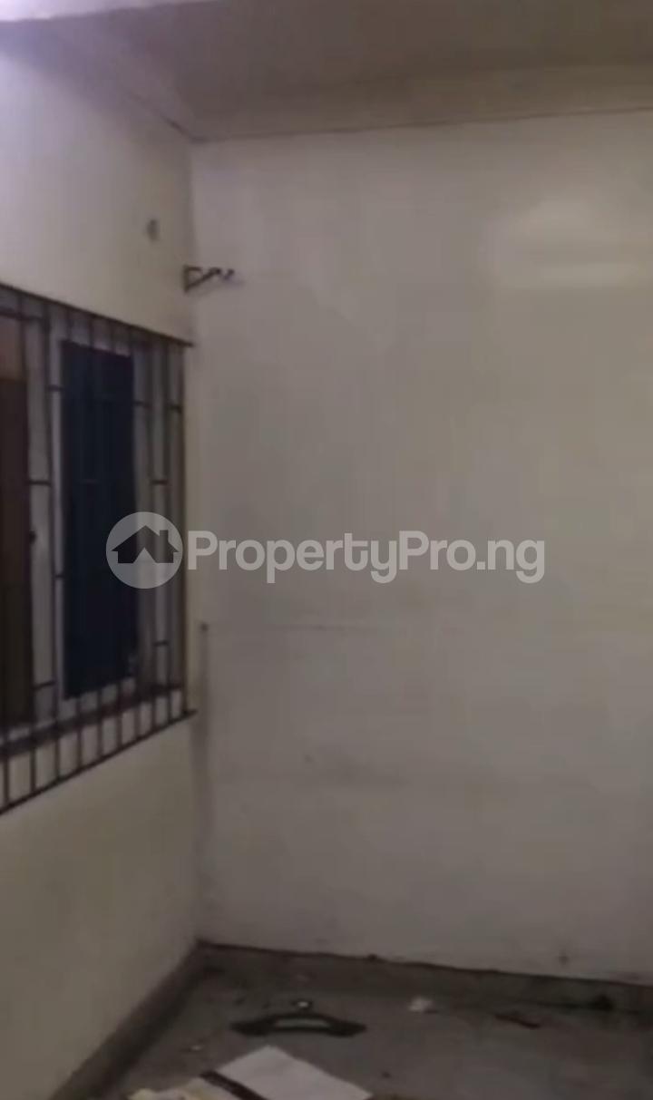 1 bedroom Flat / Apartment for rent Akoka Yaba Lagos