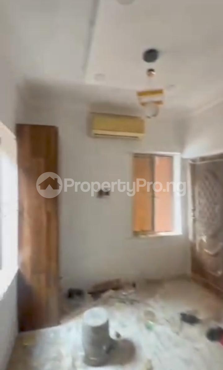 1 bedroom Flat / Apartment for rent Off Shipeolu Road Shomolu Lagos