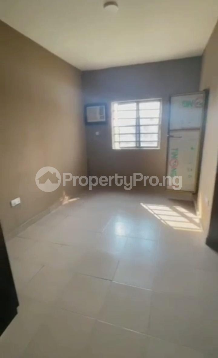 1 bedroom Flat / Apartment for rent Akoka Yaba Lagos