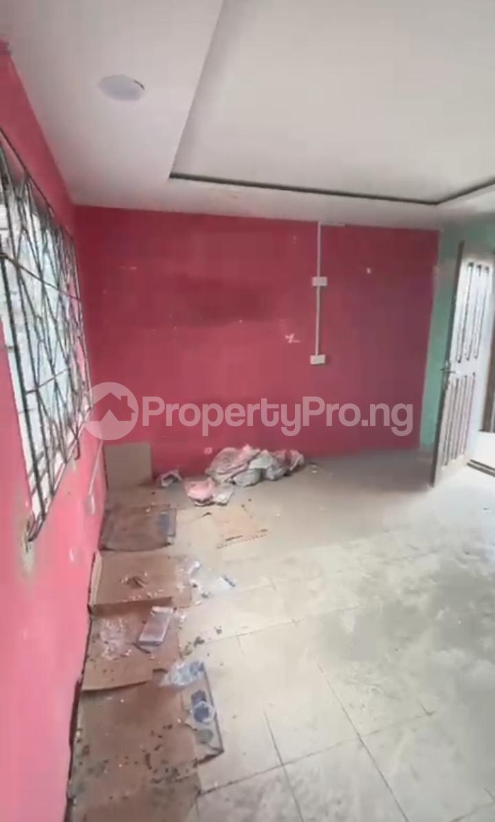 1 bedroom Flat / Apartment for rent Fadeyi Waec Yaba Lagos