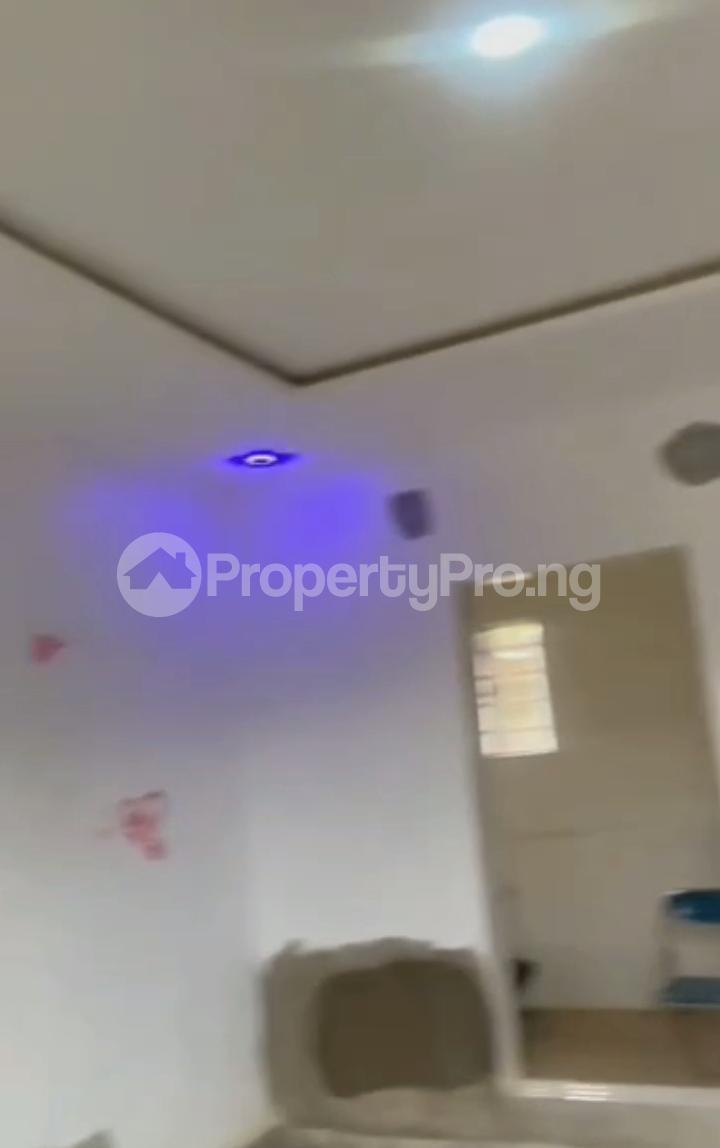 1 bedroom Flat / Apartment for rent Iwaya Yaba Lagos