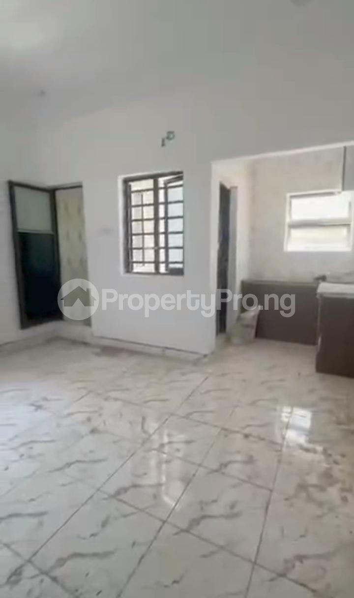 1 bedroom Flat / Apartment for rent Akoka Yaba Lagos
