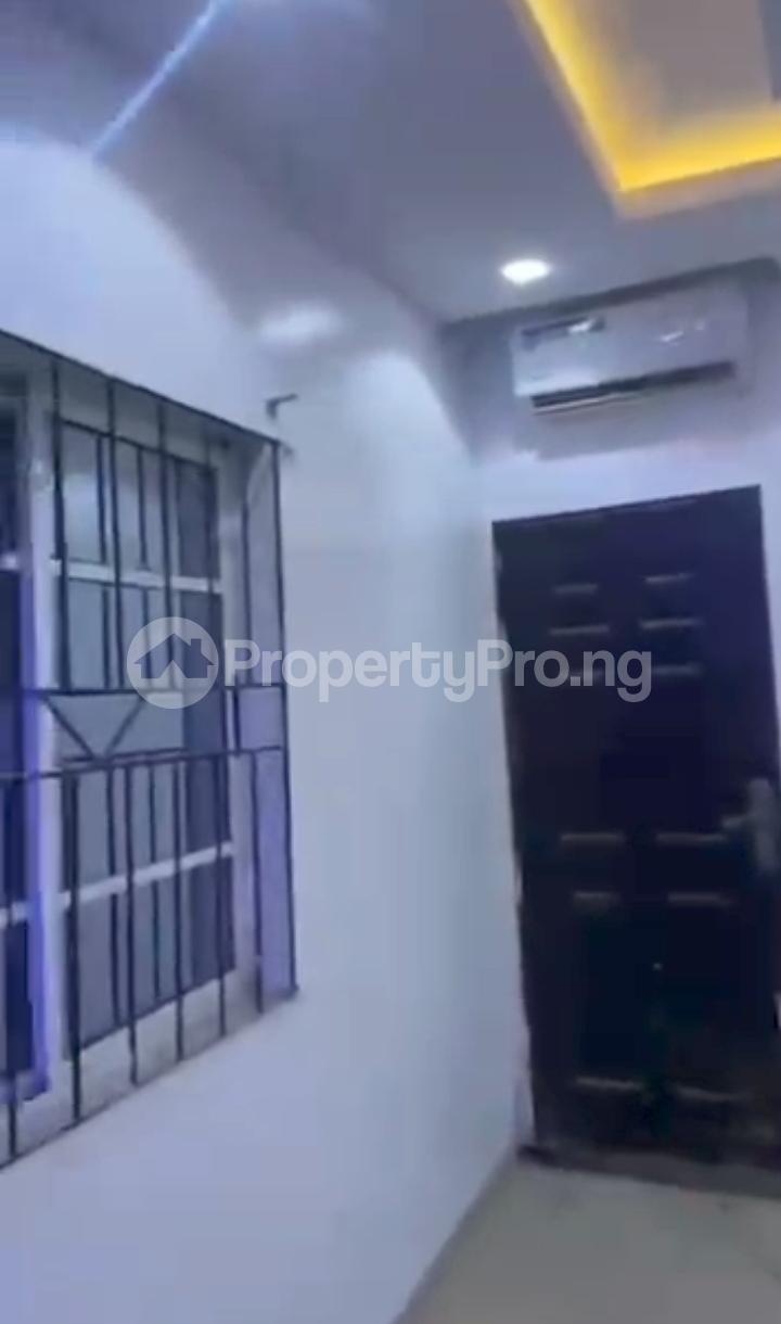 1 bedroom Flat / Apartment for rent Abule-Oja Yaba Lagos