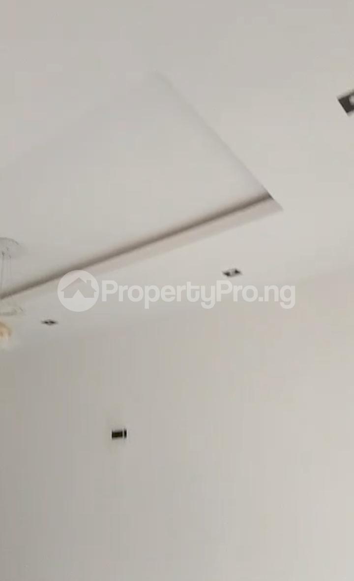 1 bedroom Flat / Apartment for rent Off Market Street Shomolu Lagos