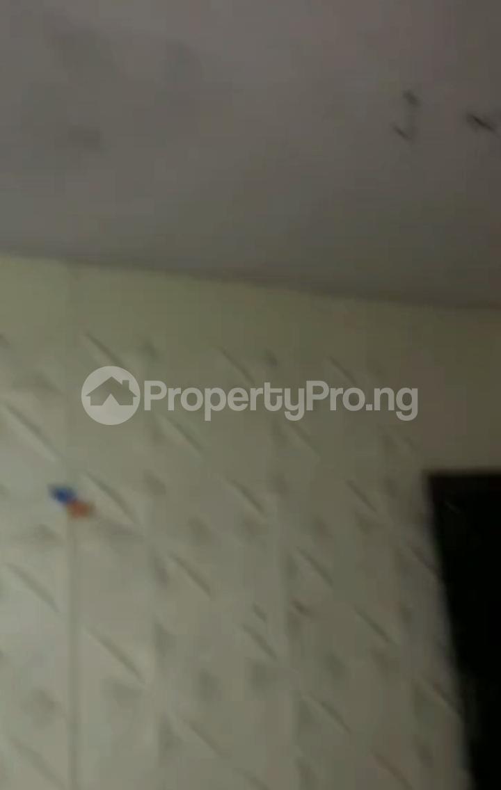 1 bedroom Flat / Apartment for rent Off Bajulaye Road Shomolu Lagos - 1