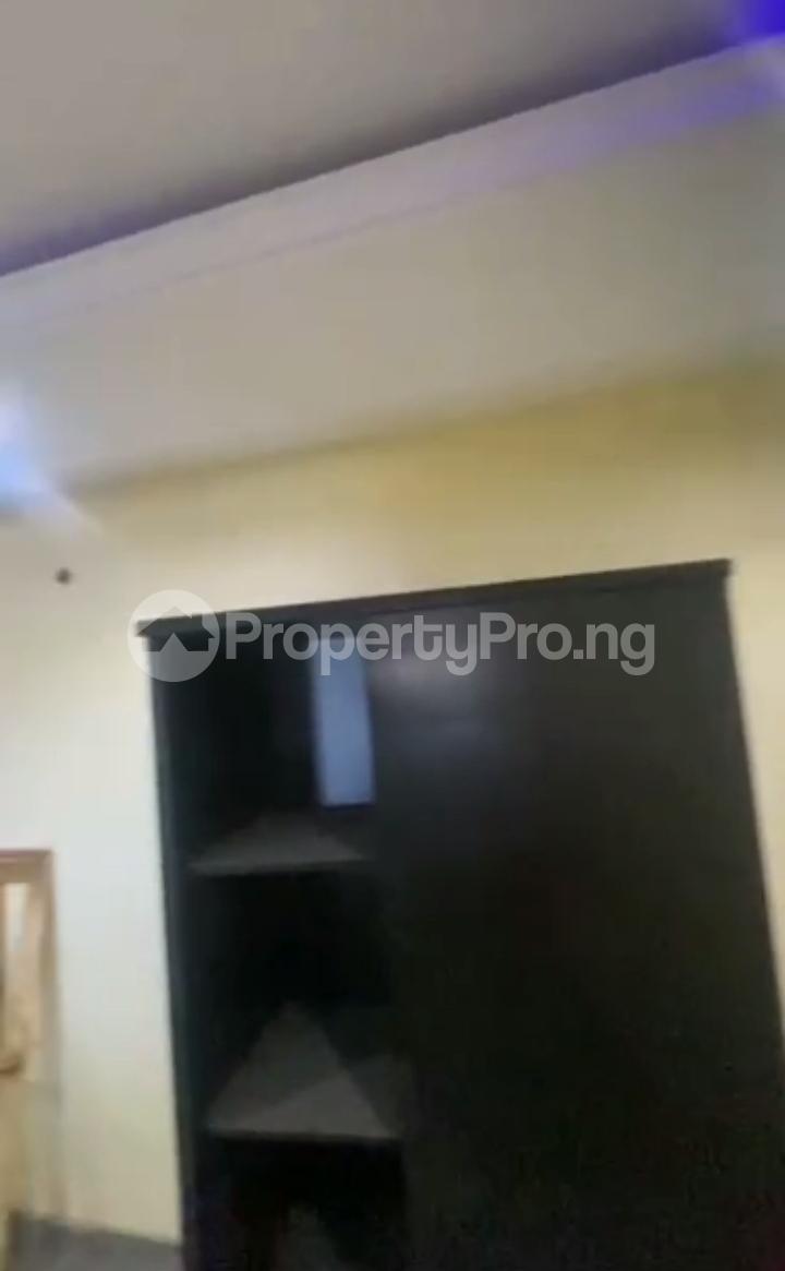 1 bedroom Flat / Apartment for rent Onike Yaba Lagos - 4