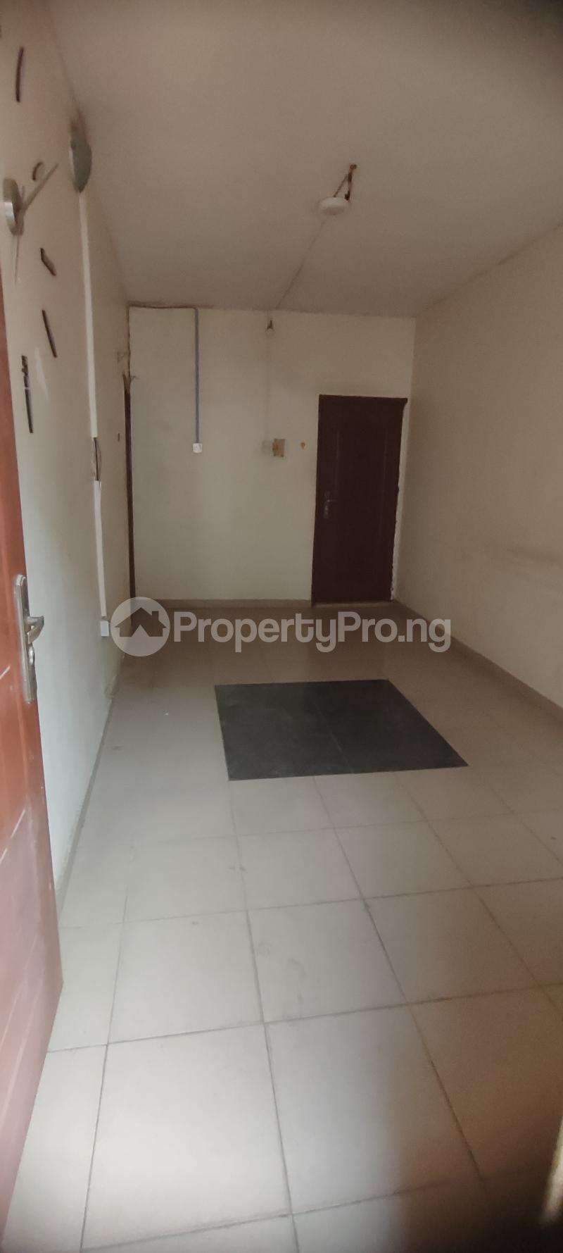 1 bedroom Flat / Apartment for rent Lawanson Surulere Lagos - 0