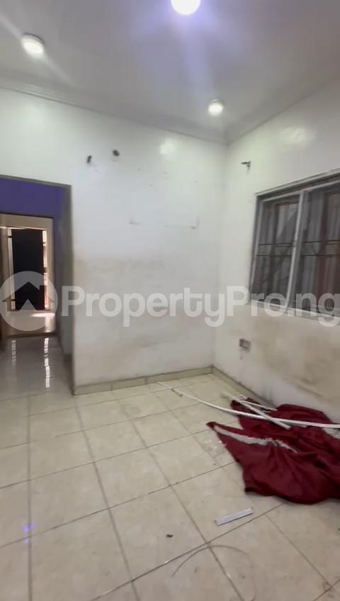 1 bedroom Flat / Apartment for rent Off Pedro Road Shomolu Lagos - 0