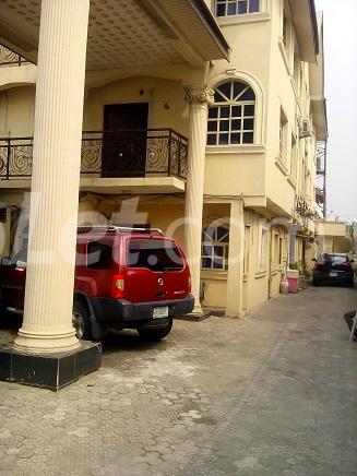 1 bedroom Flat / Apartment for rent Omorinre Johnson Street Lekki Phase 1 Lekki Lagos