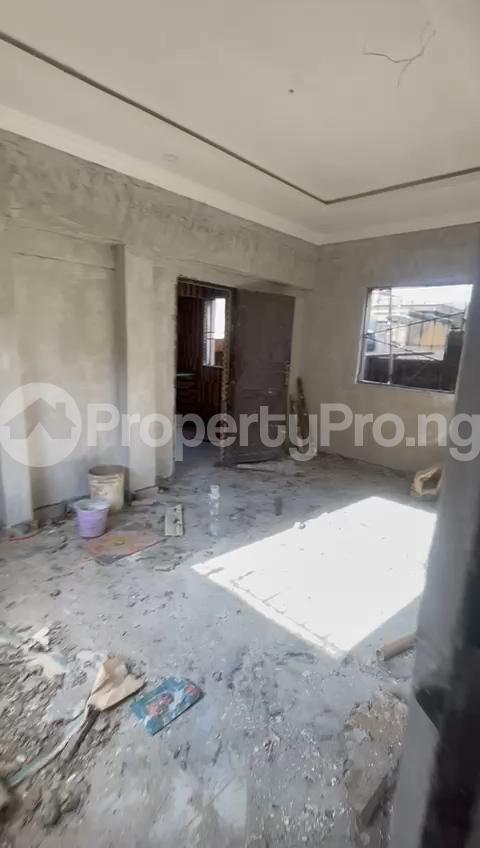 1 bedroom Flat / Apartment for rent Adekunle, Yaba Lagos - 0