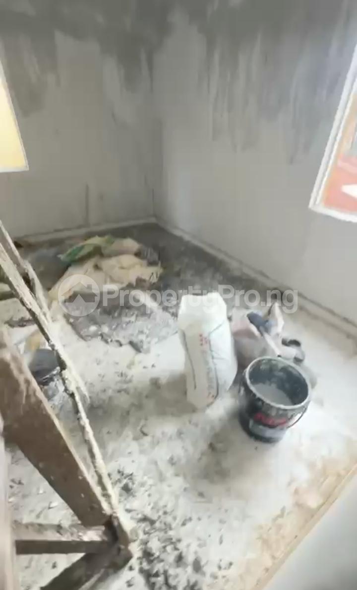 2 bedroom House for rent Off Awoyokun Onipanu Shomolu Lagos - 0