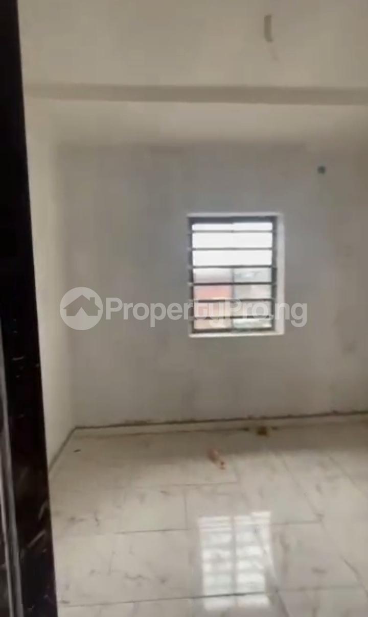 2 bedroom House for rent Shomolu Lagos