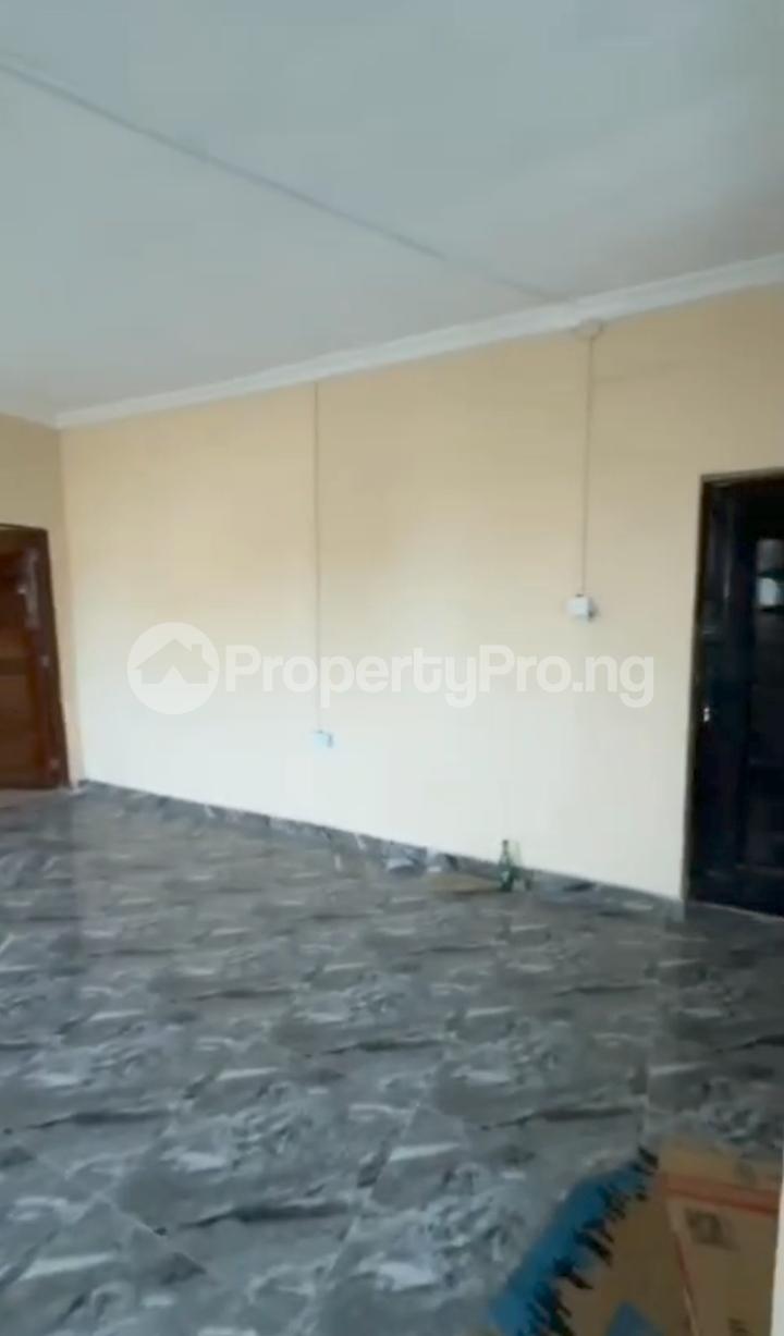1 bedroom Flat / Apartment for rent Onipanu Shomolu Lagos