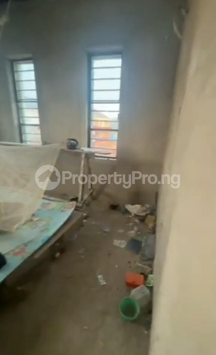 1 bedroom Flat / Apartment for rent Onipanu Shomolu Lagos