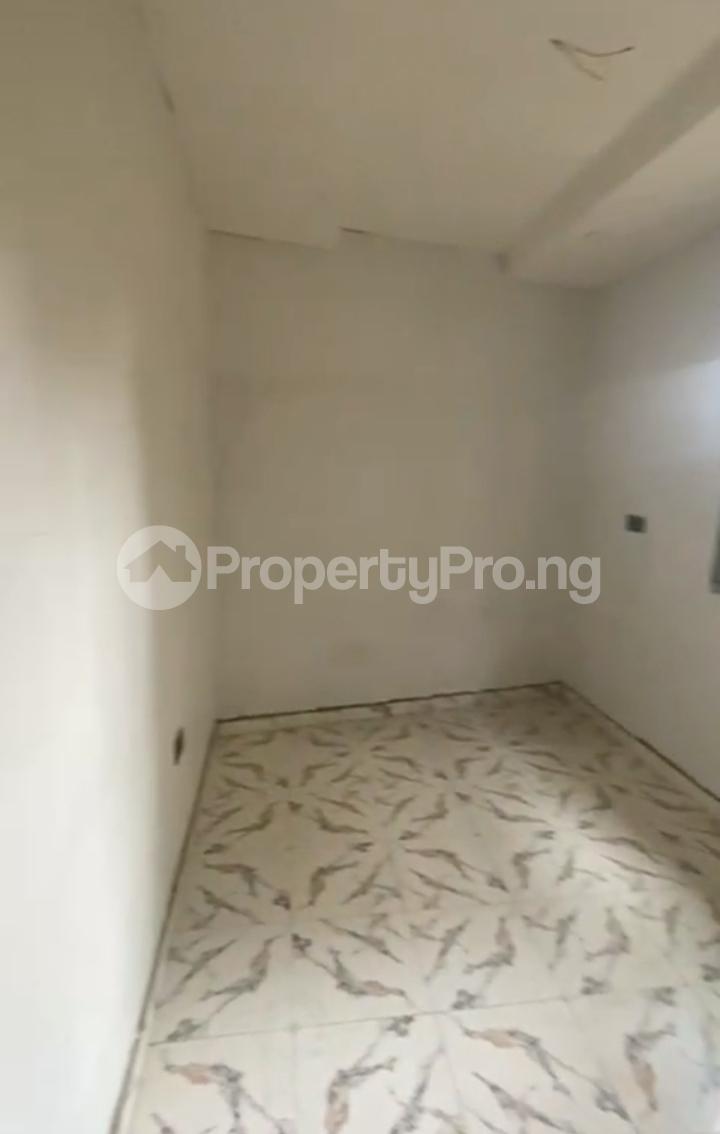 1 bedroom Flat / Apartment for rent Iyana Oworo Maryland Lagos
