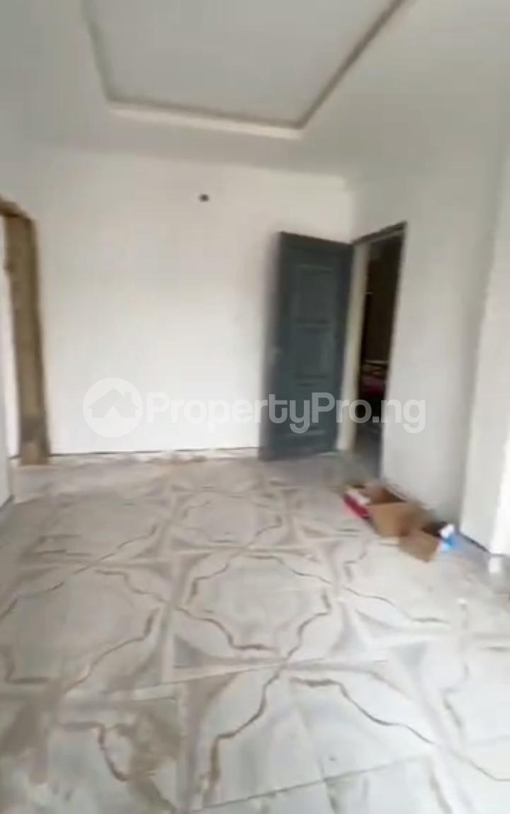 1 bedroom Flat / Apartment for rent Off Market Street Shomolu Lagos