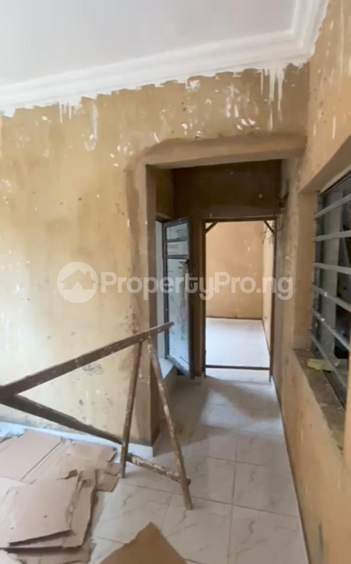 1 bedroom Flat / Apartment for rent Off Pedro Road Shomolu Lagos