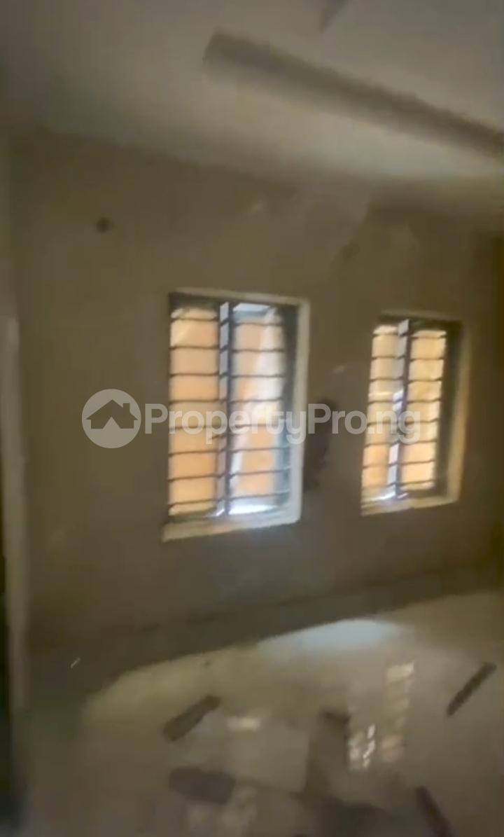 1 bedroom Flat / Apartment for rent Adekunle Yaba Lagos