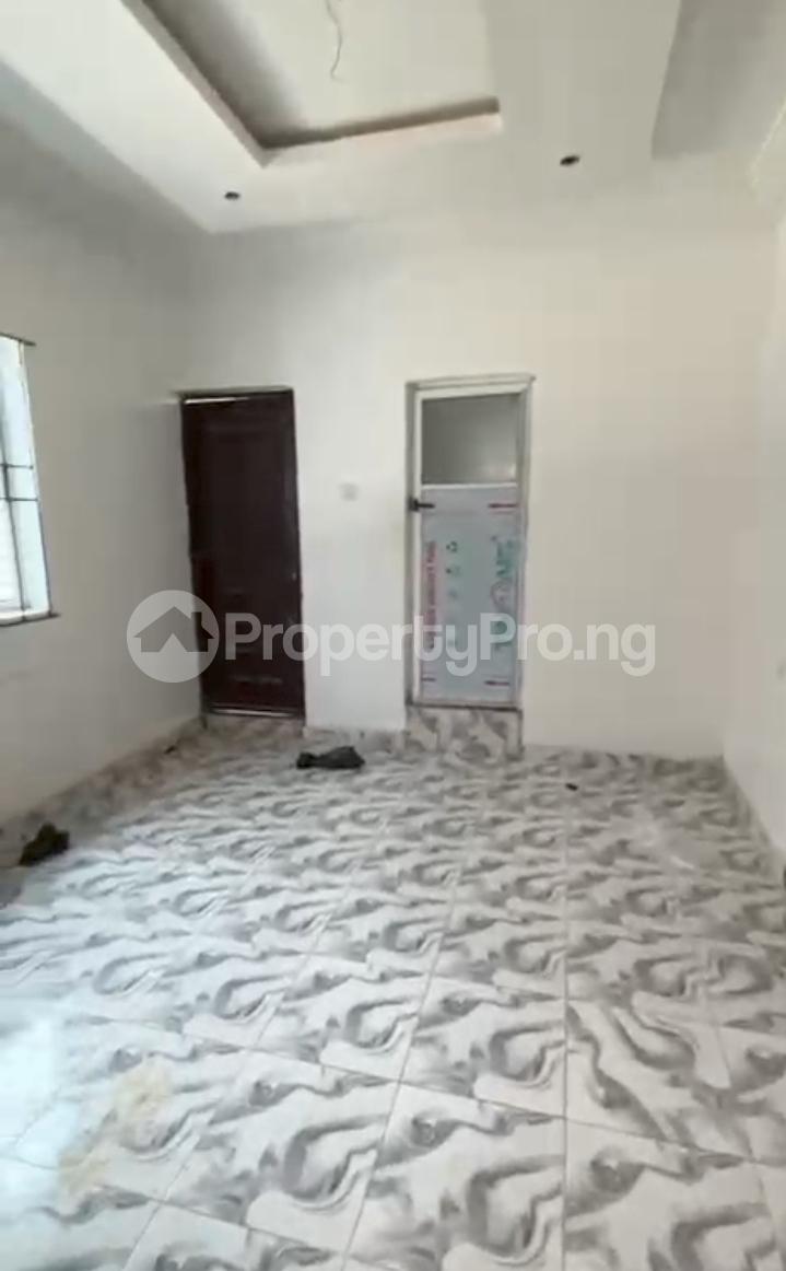 1 bedroom Flat / Apartment for rent Off Morocco Road Fola Agoro Yaba Lagos - 4
