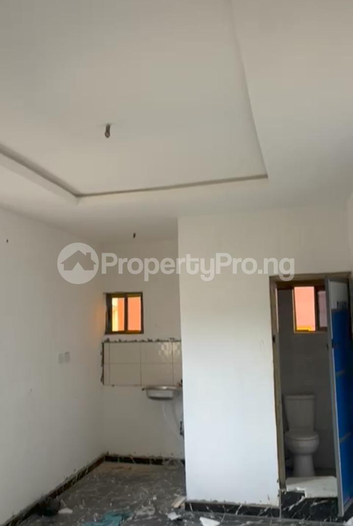 1 bedroom Flat / Apartment for rent Off Bajulaye Road Shomolu Lagos