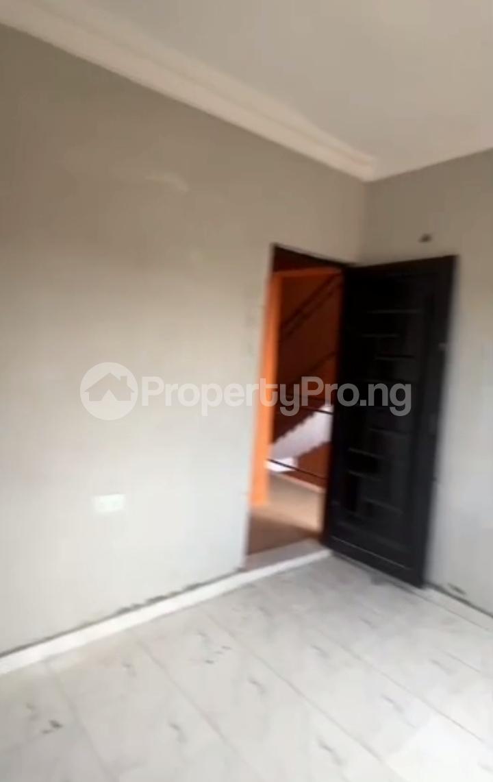 1 bedroom Flat / Apartment for rent Off Morocco Road Shomolu Lagos