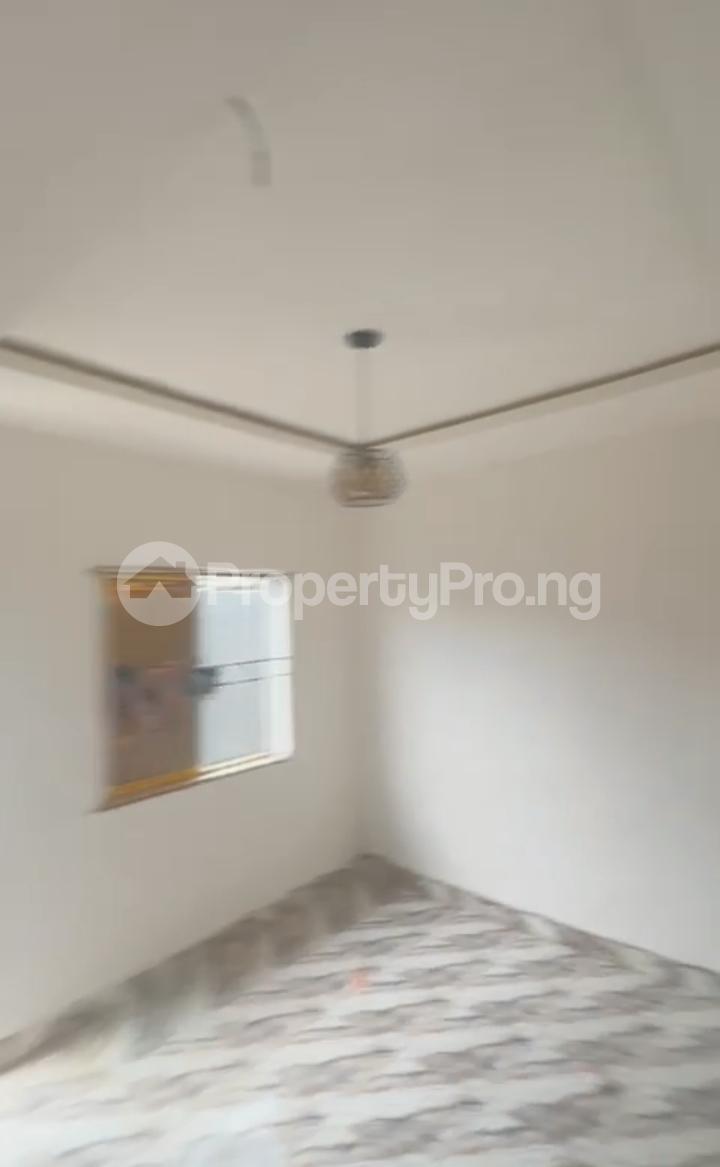 1 bedroom Flat / Apartment for rent New Garage Bariga Lagos