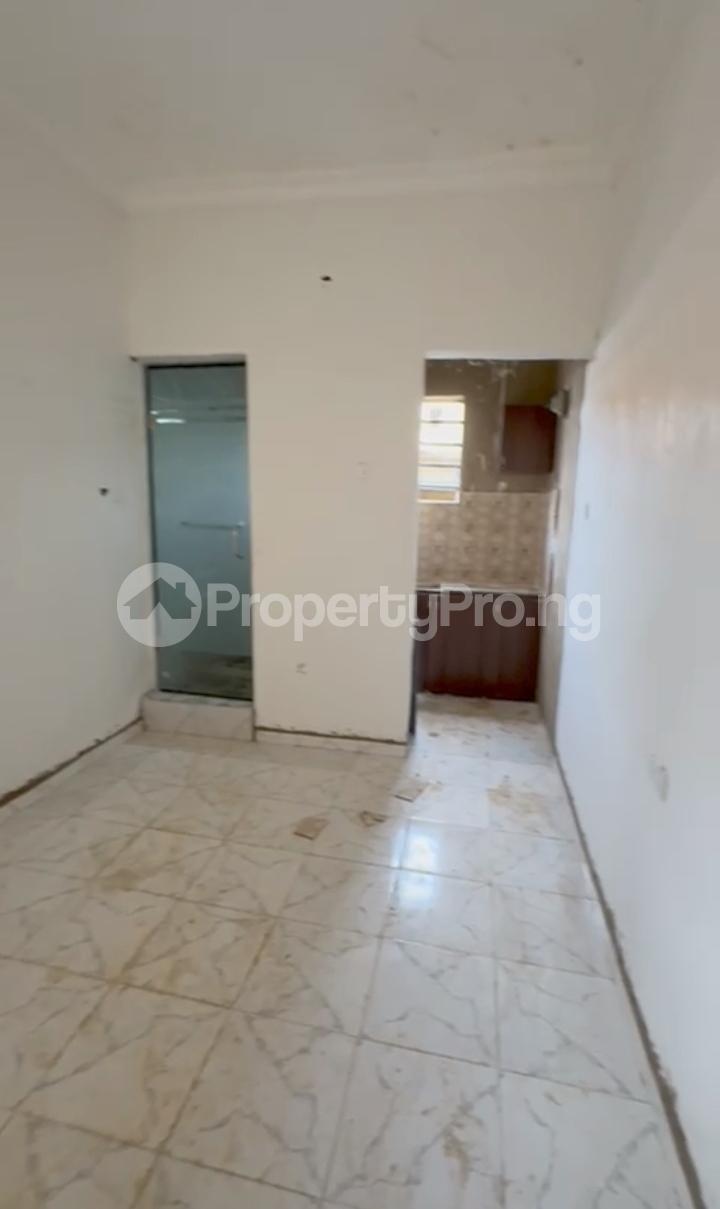 1 bedroom Flat / Apartment for rent Akoka Yaba Lagos