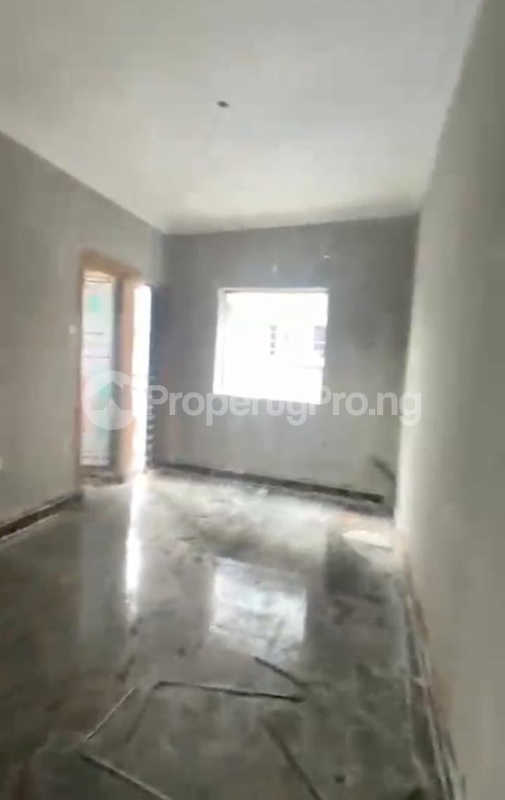 1 bedroom Flat / Apartment for rent Off Shyllon Ilupeju Lagos