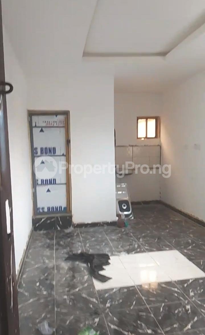 1 bedroom Flat / Apartment for rent Bajulaye Road Yaba Lagos - 0