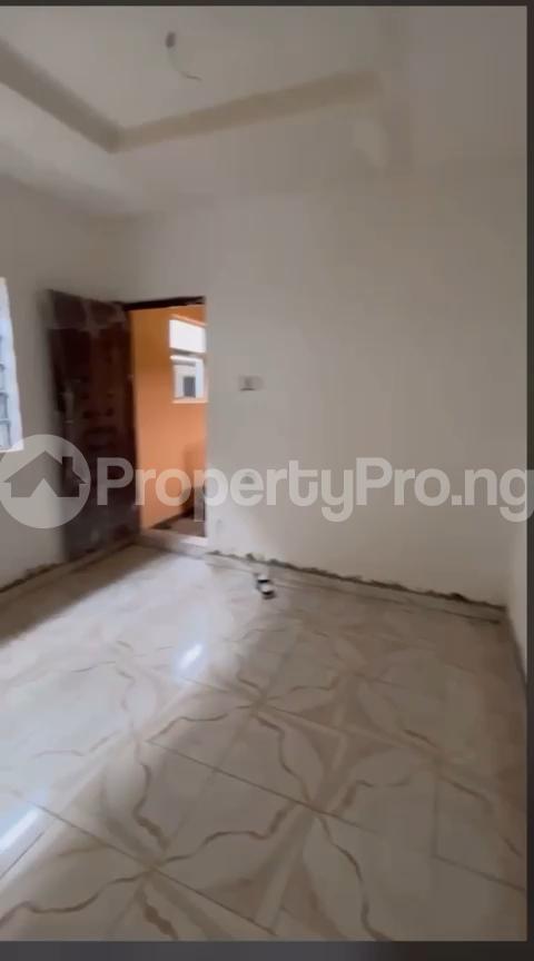 1 bedroom Flat / Apartment for rent Off Pedro Road, Shomolu Lagos