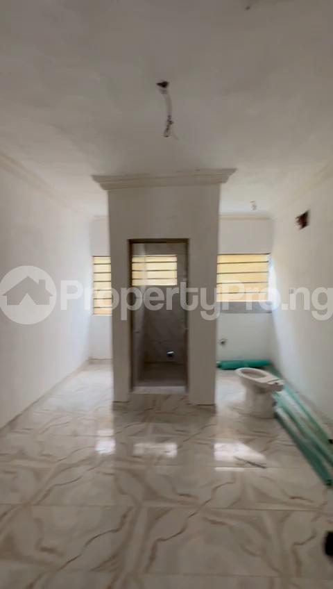 1 bedroom Flat / Apartment for rent Apata Street, Shomolu Shomolu Lagos