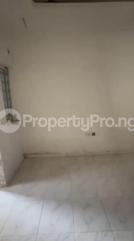 1 bedroom Flat / Apartment for rent Off Pedro Road Shomolu Shomolu Lagos
