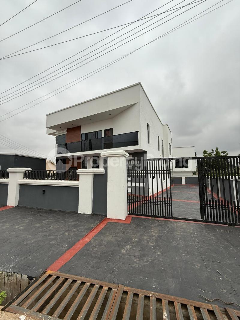 4 bedroom House for sale Carlton Gate Estate, Akobo Ibadan Oyo