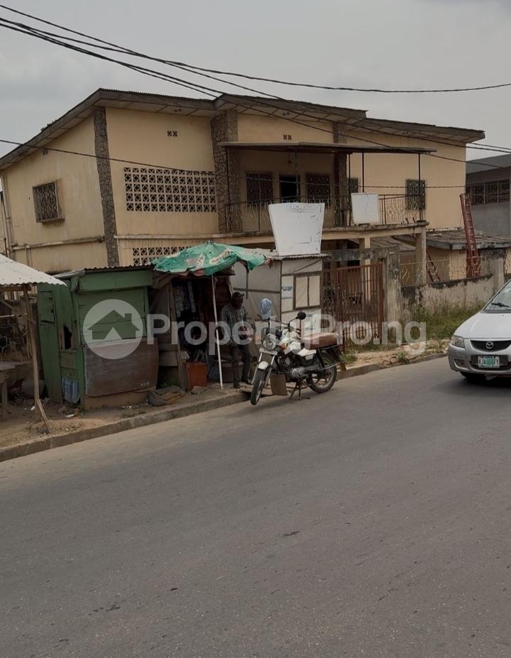 House for sale Molete Road Eleyele Ibadan Oyo