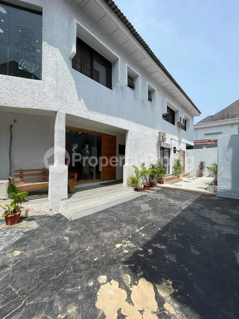 House for sale Fola Osibo, Lekki Lagos