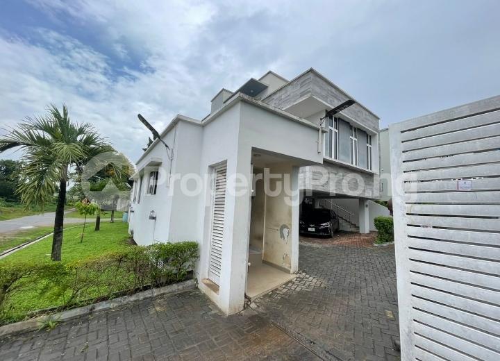 4 bedroom House for sale Kobiowu Crescent Iyaganku Gra Ibadan Oyo