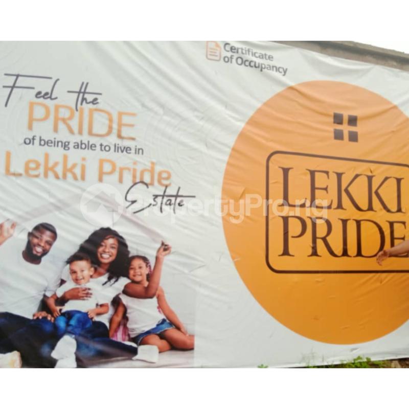 3 bedroom House for sale Ajiwe B/stop Abraham Adesanya Round About Lekki Lagos