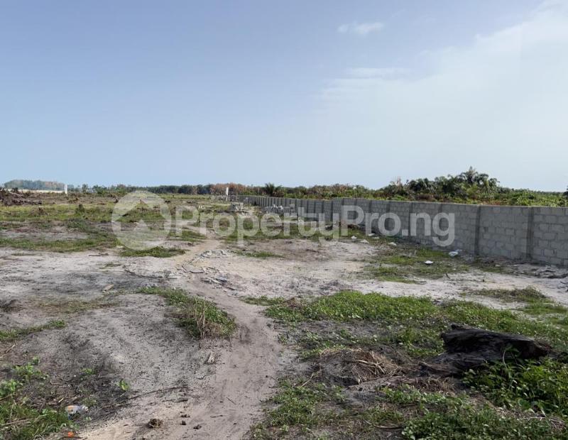 Land for sale Behind Shoprite, Monastery road Sangotedo Lagos