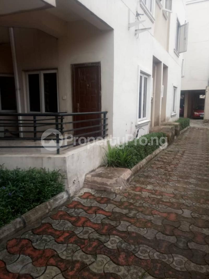 1 bedroom Flat / Apartment for rent Adekunle Yaba Lagos