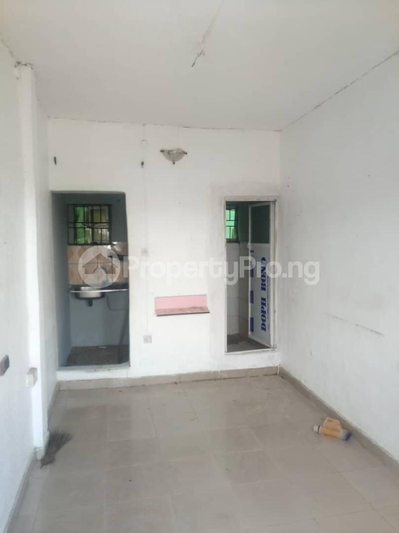 1 bedroom Flat / Apartment for rent Abule-Oja Yaba Lagos