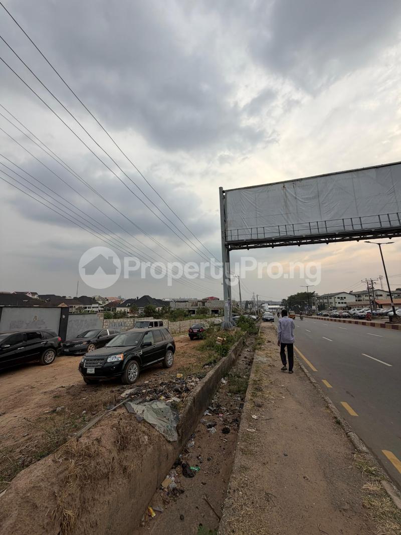 Land for sale Located Near Aerodrome Gra Main Gate, Along Samonda Ul Road, Samonda Ibadan. Samonda Ibadan Oyo