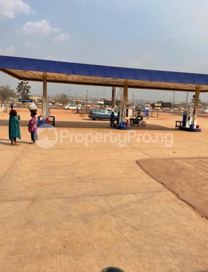 Commercial Property for sale Along Lagos/ibadan Express Way Iwo Rd Ibadan Oyo - 0