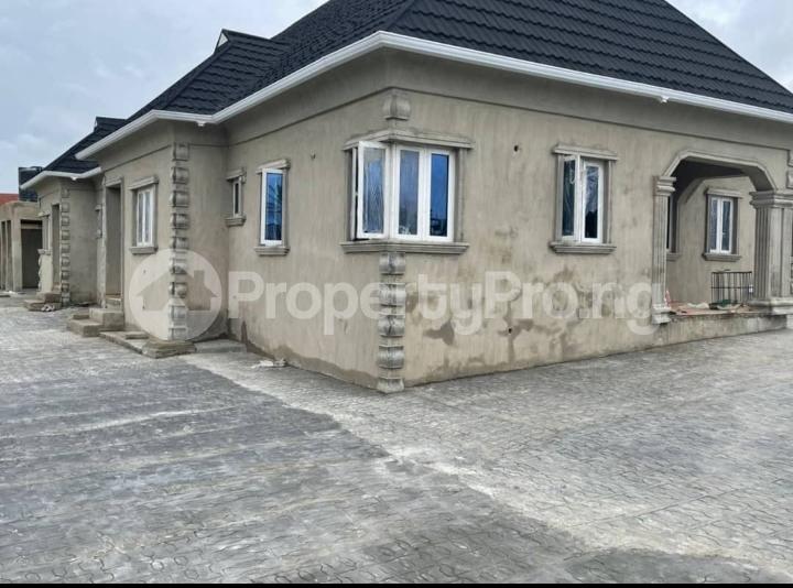 5 bedroom House for sale Jarkarta Akala Express Ibadan Akala Express Ibadan Oyo