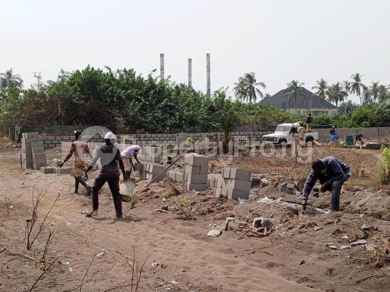 Land for sale Folu Road, Lekki Town Off Eleko Ibeju Lekki, Lagos State. Eleko Junction Ibeju-Lekki Lagos