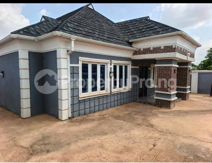 4 bedroom House for sale Ayegoro Opposite Carlton Gate Akobo Ibadan Oyo